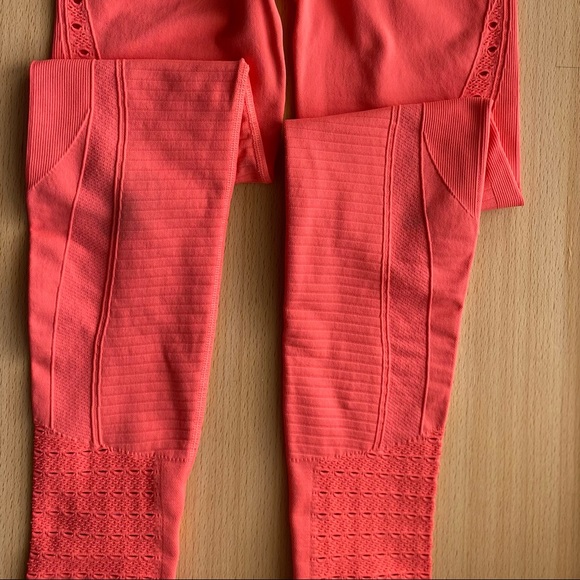 SOLD ♥️Gymshark Leggings S Coral 23” - Picture 6 of 14